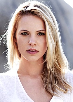 Svenja Holtmann