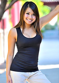 Annie Lee