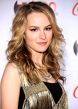 Bridgit Mendler