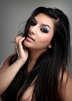 Charmaine De La Rosa