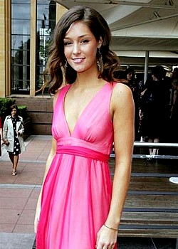 Erin McNaught